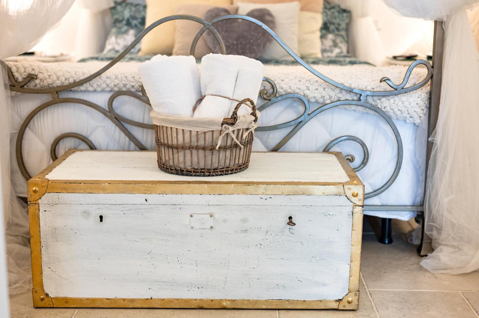 Un Giorno Bellissimo Suite & Spa Martina Franca Exteriör bild