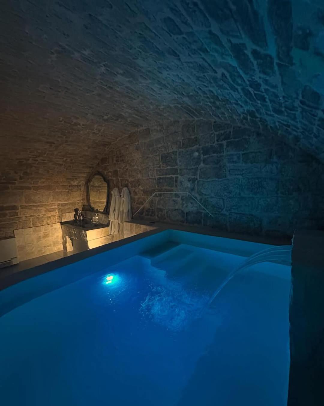 Un Giorno Bellissimo Suite & Spa Martina Franca Rum bild